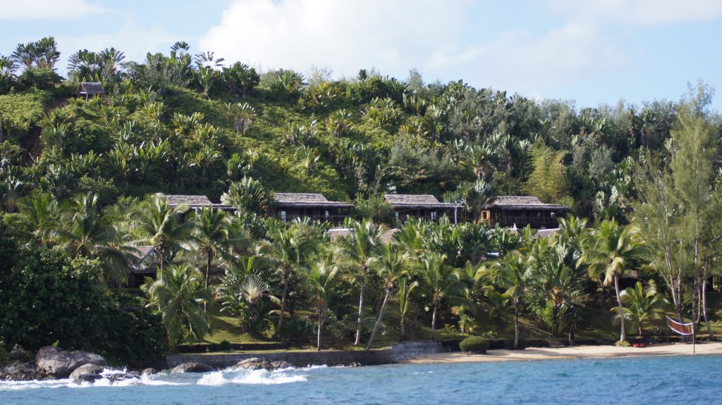 Masoandro Lodge vom Meer aus